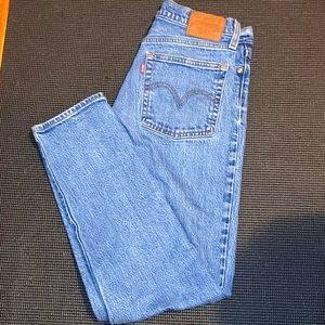 Levis wedge Jeans